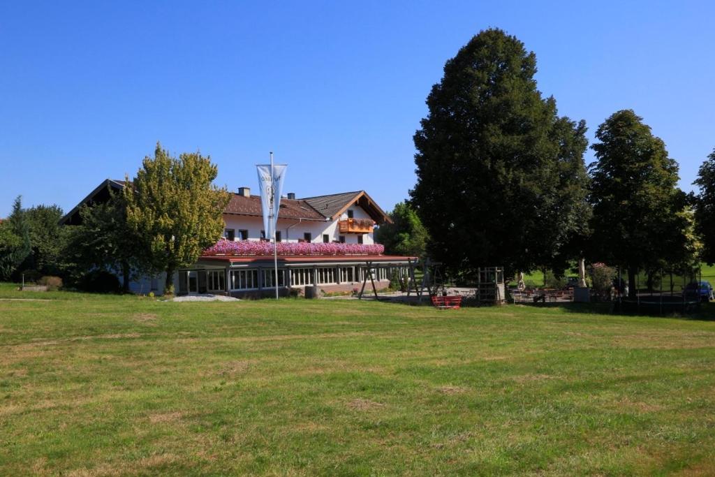 Landgasthof Zum Saegwirt Eggstätt Exterior foto